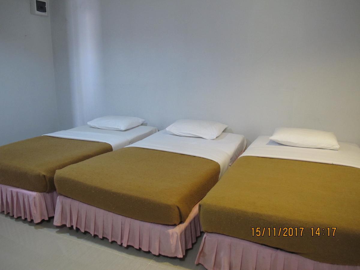 Tongpoon Hotel Bangkok Ngoại thất bức ảnh
