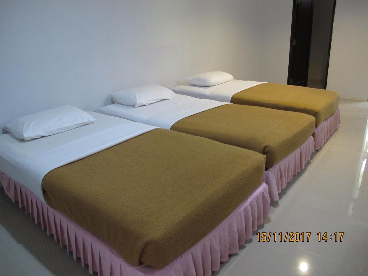 Tongpoon Hotel Bangkok Ngoại thất bức ảnh